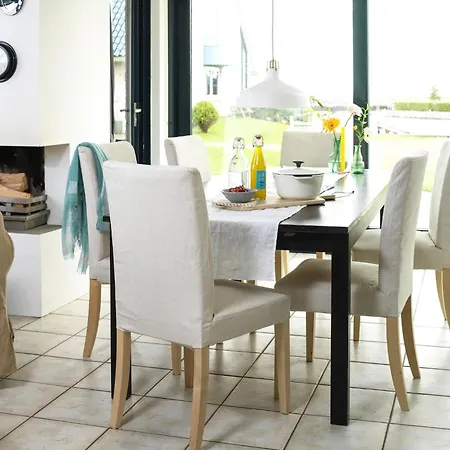 Villa Spacious In With Terrace *
